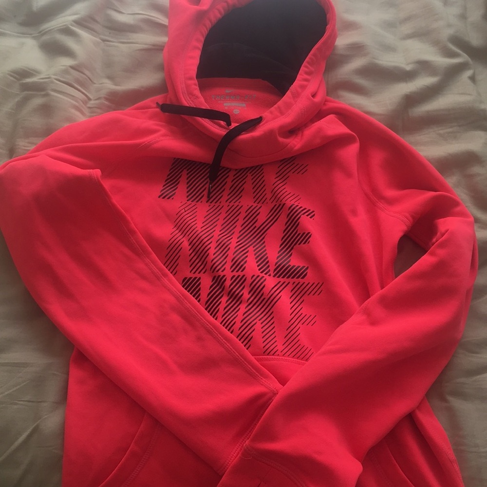 Nike Therma-fit pink hoodie